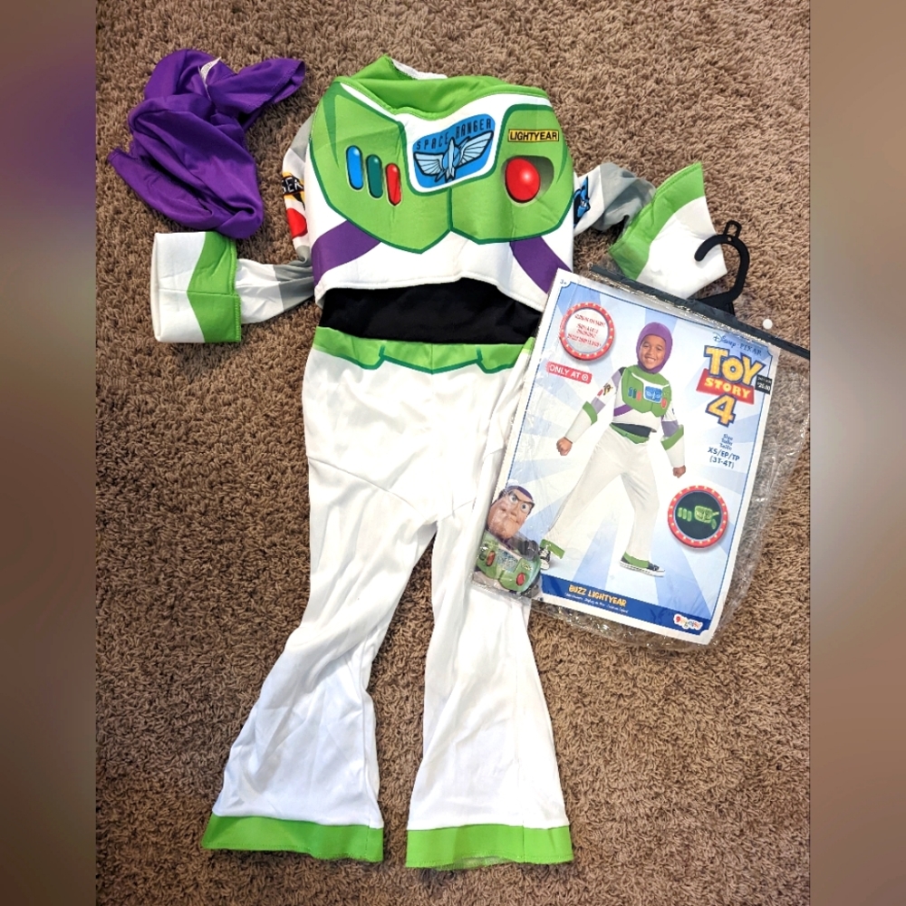 Buzz Lightyear costume 3t-4t like new